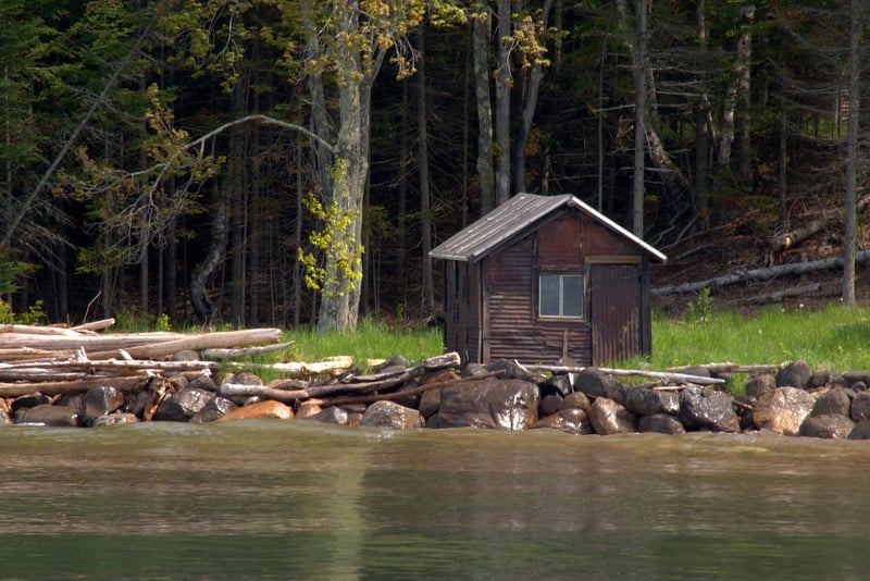 Off-Grid Cabins